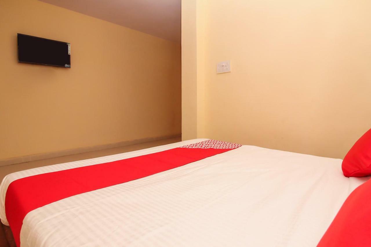Oyo 7343 Al Shareef Palace Hyderabad Ngoại thất bức ảnh